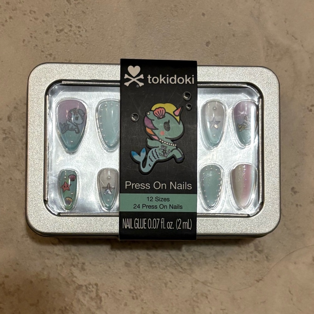 Tokidoki nails